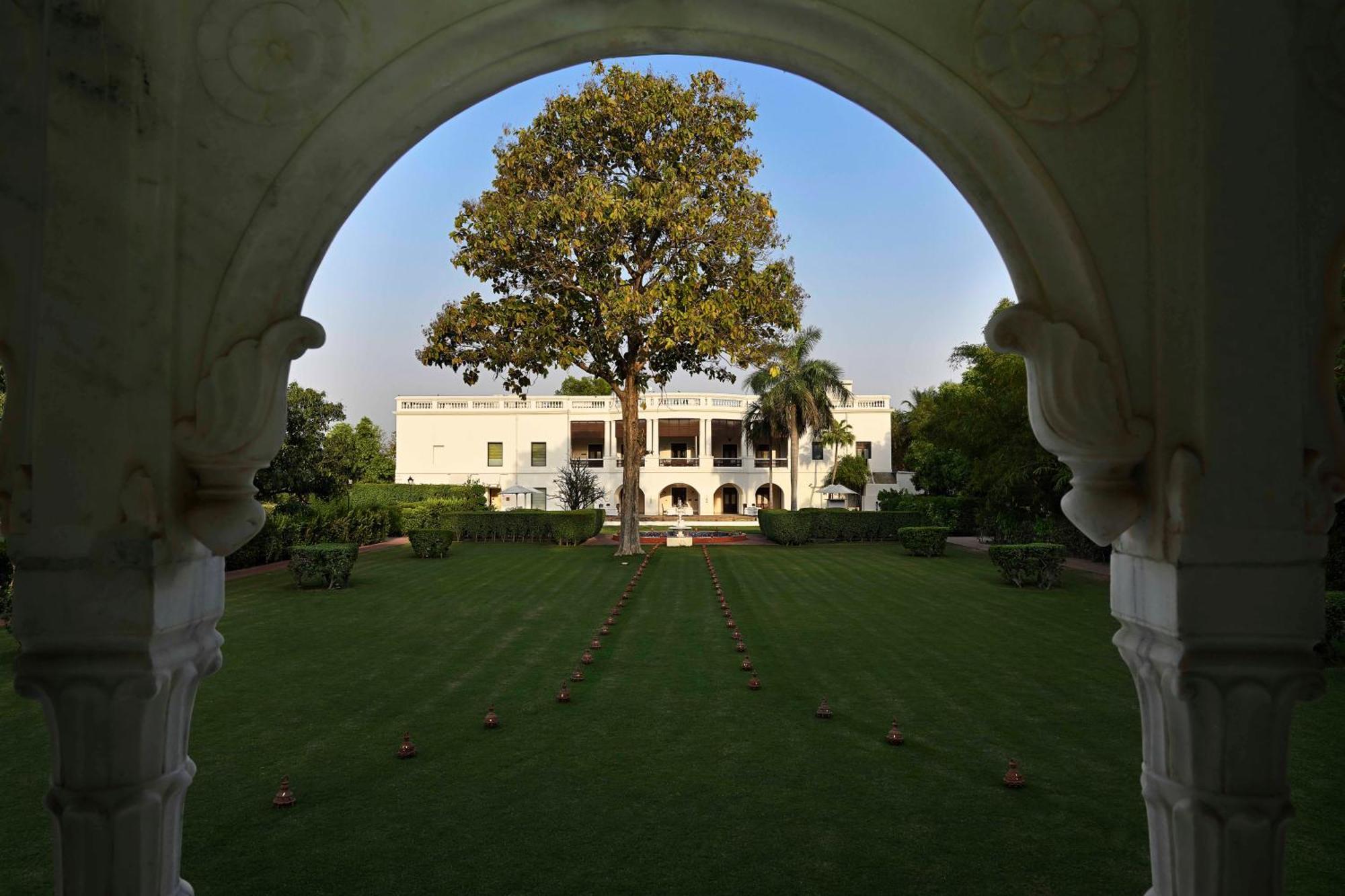 Taj Nadesar Palace Varanasi Exterior foto