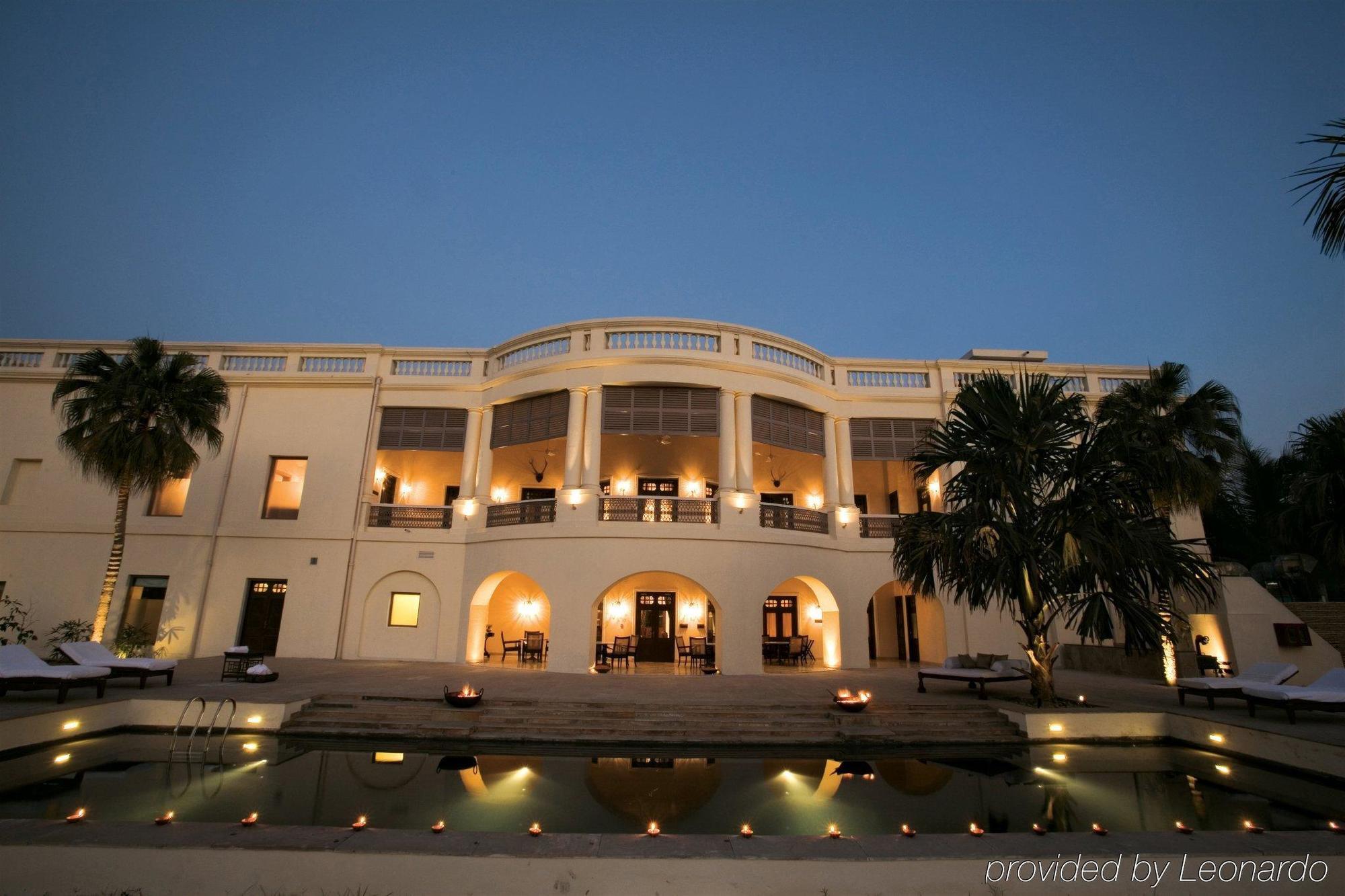 Taj Nadesar Palace Varanasi Exterior foto